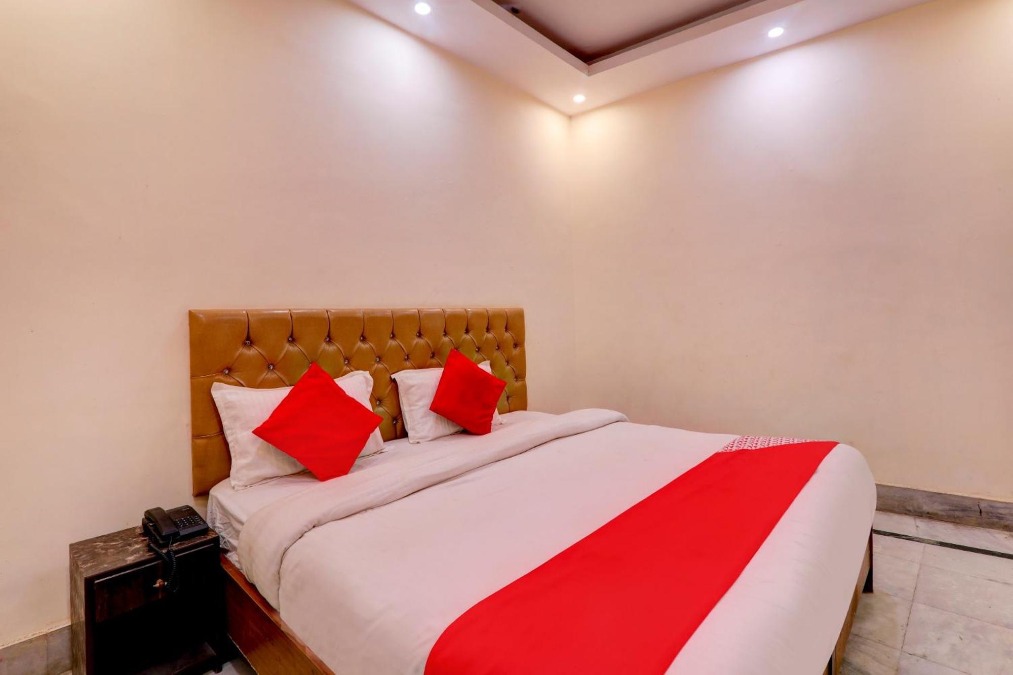 Hotel O Moon Palace Near Sahara Ganj Mall Lucknow Exterior foto